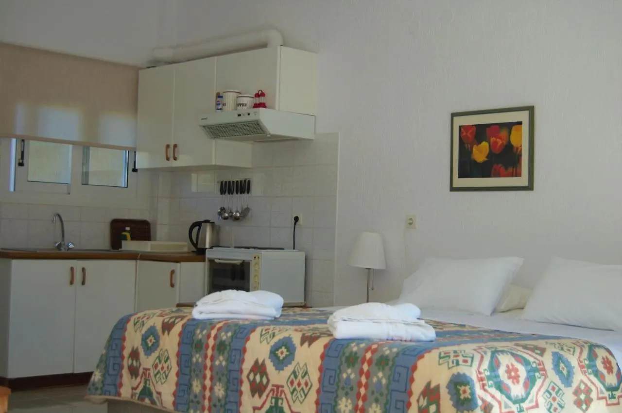 Odyssia Apartments Katelios